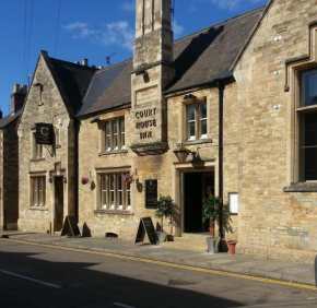  The Court House Inn  Кеттеринг
